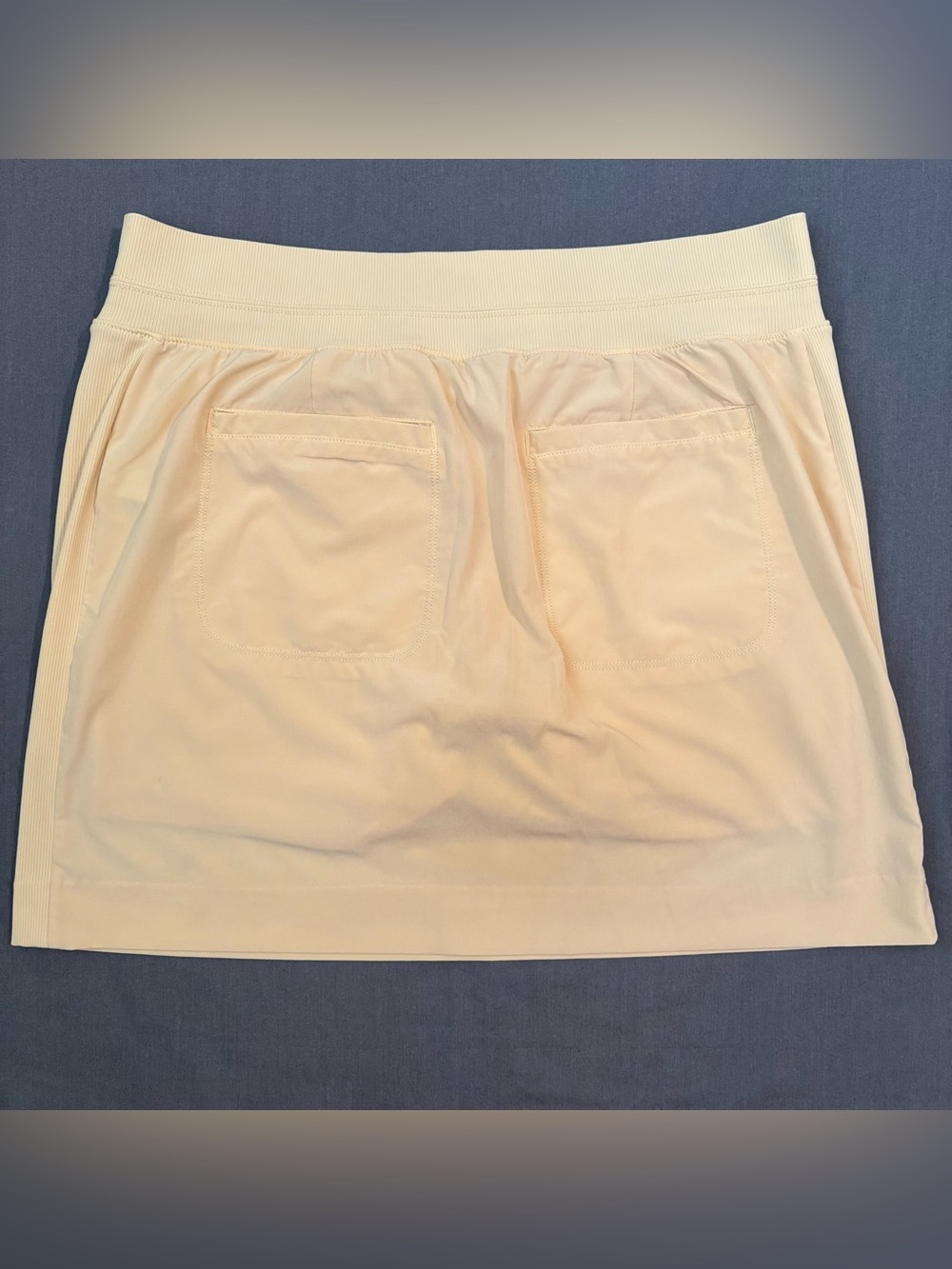 Athleta Brooklyn Skort Size 10 Vibrant Lunaria Yellow - Picture 3 of 10